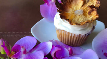Muffin w/Pineapple Flowers